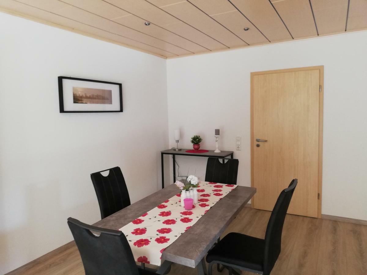 Ferienwohnung An Der Lay Wohnung 2 Bach  Εξωτερικό φωτογραφία