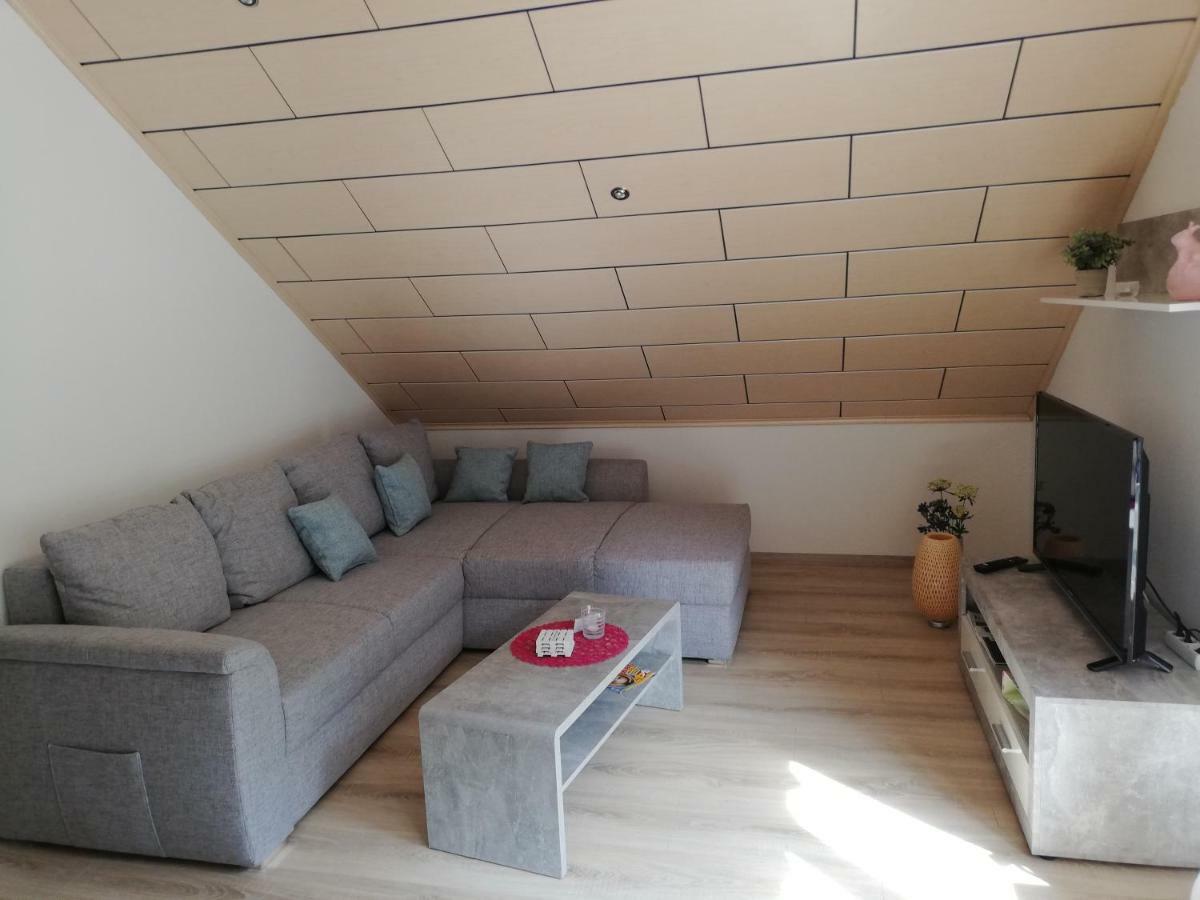 Ferienwohnung An Der Lay Wohnung 2 Bach  Εξωτερικό φωτογραφία